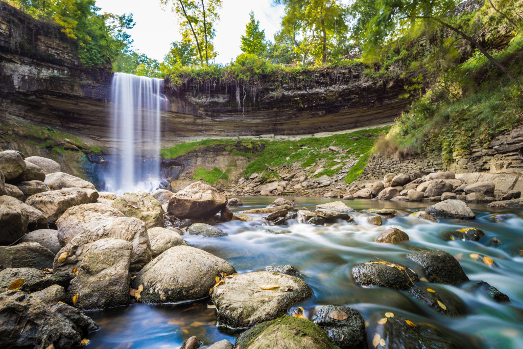 Waterfall in Minnesota jigsaw puzzle in Waterfalls puzzles on TheJigsawPuzzles.com