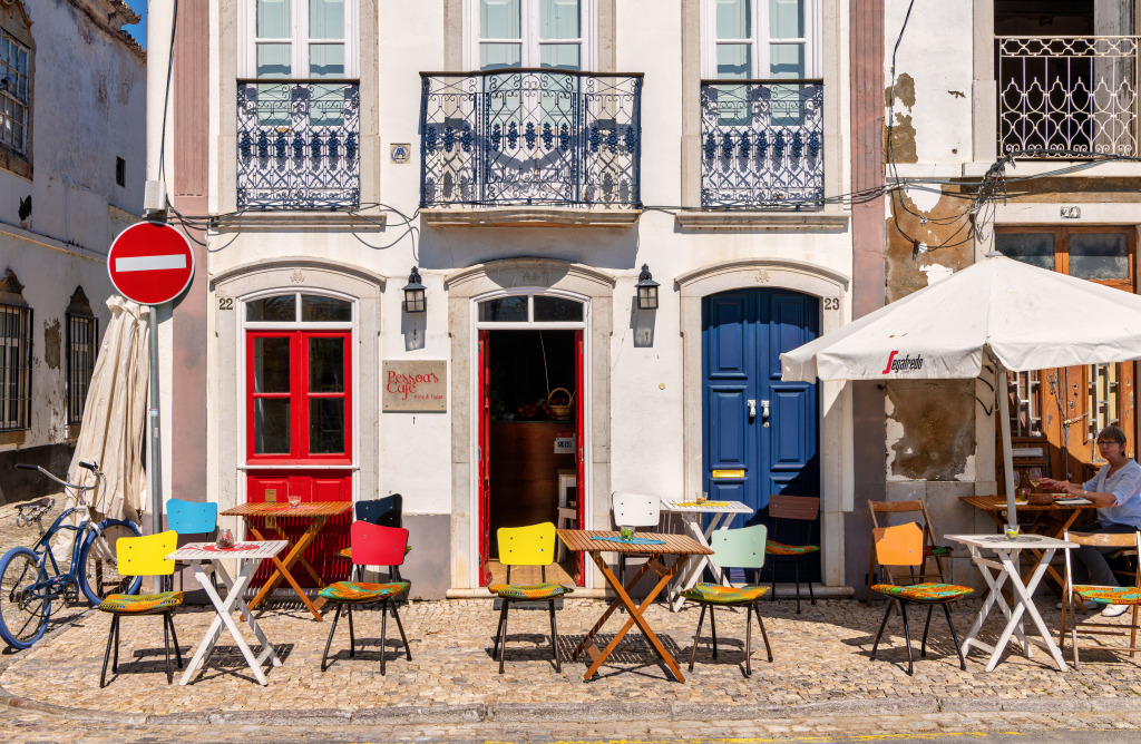 Sidewalk Cafe in Tavira, Portugal jigsaw puzzle in Food & Bakery puzzles on TheJigsawPuzzles.com