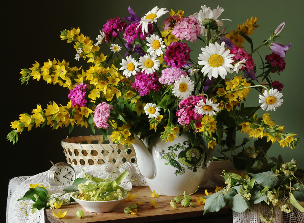 Still Life with a Summer Bouquet jigsaw puzzle in Flowers puzzles on TheJigsawPuzzles.com