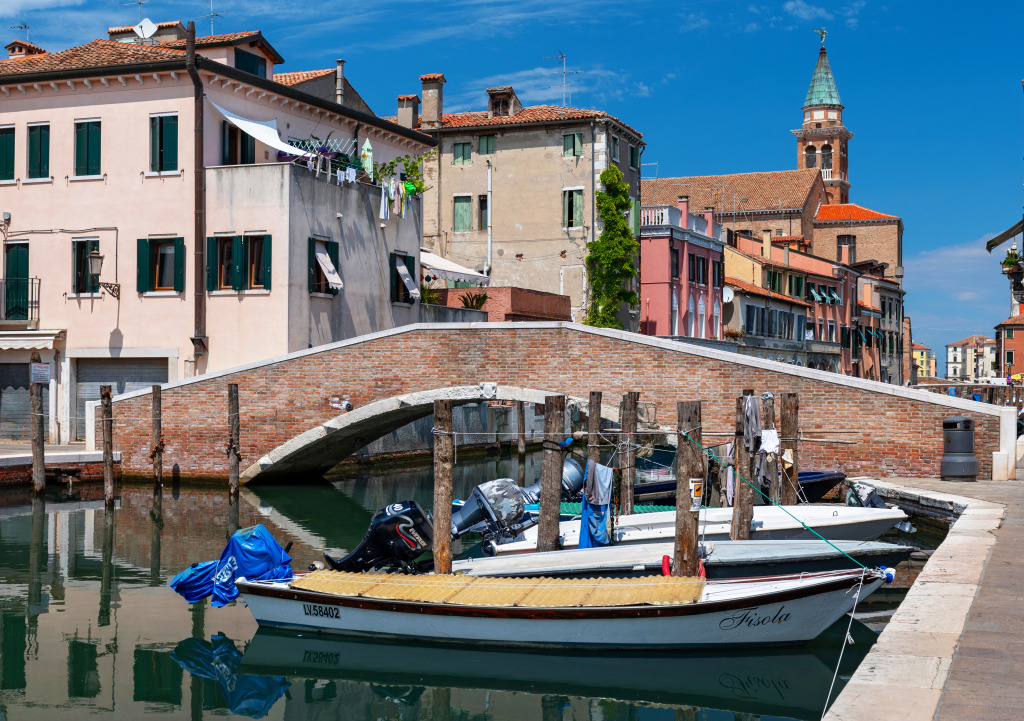 City of Chioggia, Italy jigsaw puzzle in Bridges puzzles on TheJigsawPuzzles.com