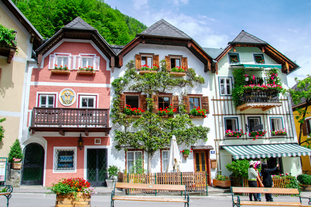 Town Square in Hallstatt, Austria jigsaw puzzle in Puzzle of the Day puzzles on TheJigsawPuzzles.com