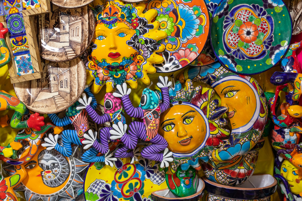 Traditional Mexican Pottery in Guanajuato jigsaw puzzle in Handmade puzzles on TheJigsawPuzzles.com