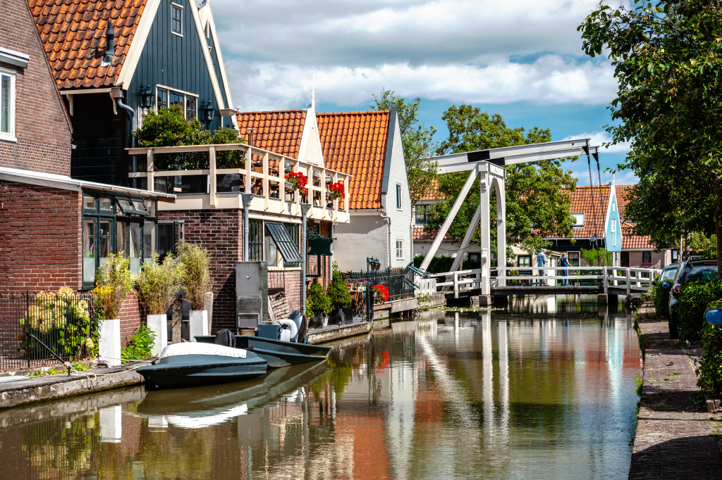 De Rijp Old Village, Northern Holland jigsaw puzzle in Bridges puzzles on TheJigsawPuzzles.com