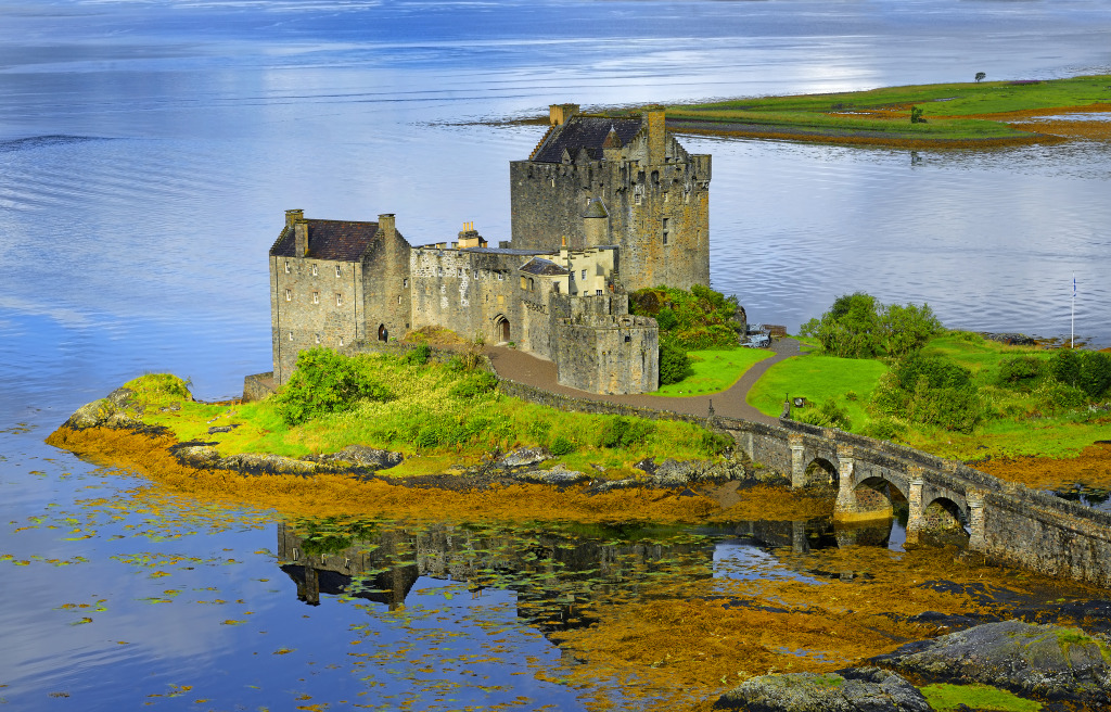 Eilean Donan Castle, Scotland jigsaw puzzle in Castles puzzles on TheJigsawPuzzles.com