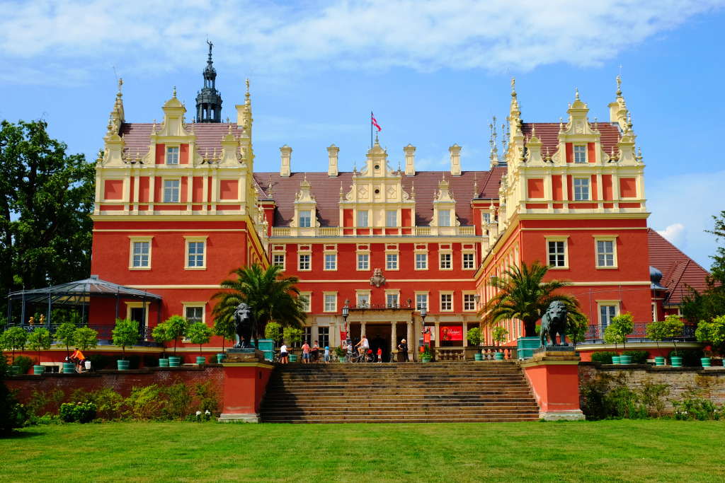 Castle Muskau, Germany jigsaw puzzle in Castles puzzles on TheJigsawPuzzles.com