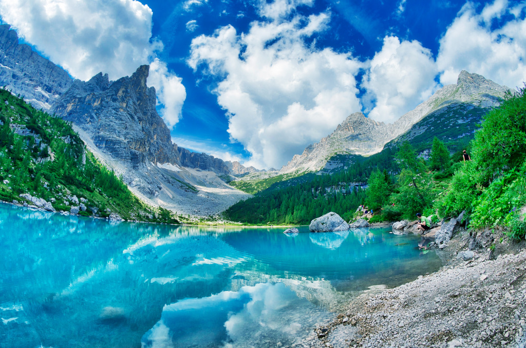 Sorapiss Lake, Dolomites, Italy jigsaw puzzle in Great Sightings puzzles on TheJigsawPuzzles.com