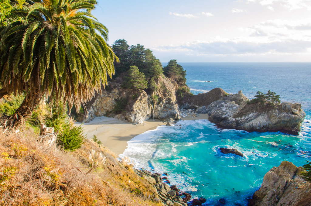 McWay Falls, Big Sur, California jigsaw puzzle in Waterfalls puzzles on TheJigsawPuzzles.com