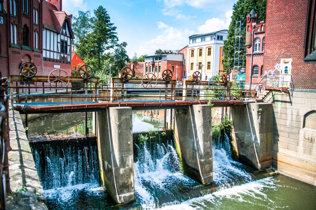 Mechanical Weir in Cottbus, Germany jigsaw puzzle in Waterfalls puzzles on TheJigsawPuzzles.com