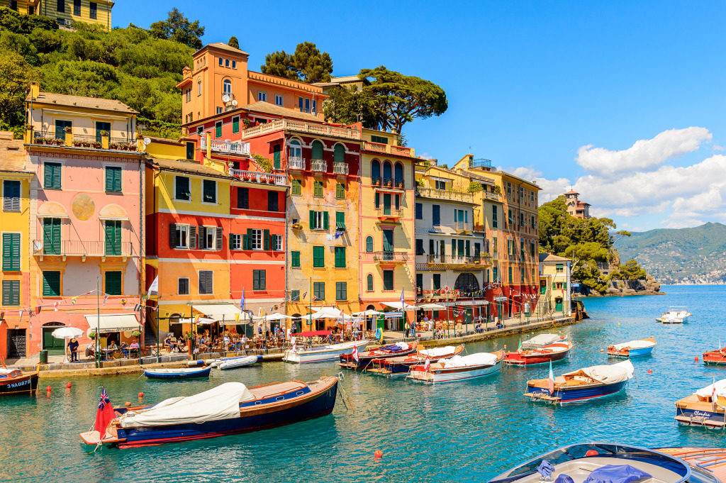 Portofino Fishing Village, Italy jigsaw puzzle in Great Sightings puzzles on TheJigsawPuzzles.com