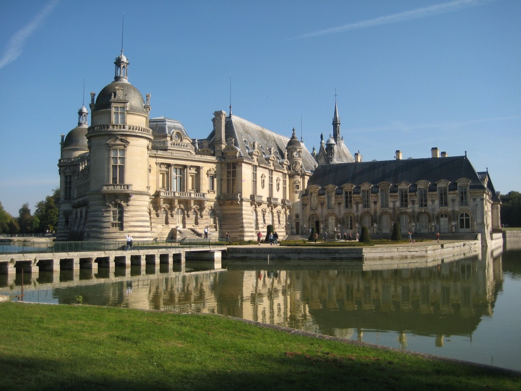 Le Château de Chantilly, France jigsaw puzzle in Castles puzzles on TheJigsawPuzzles.com