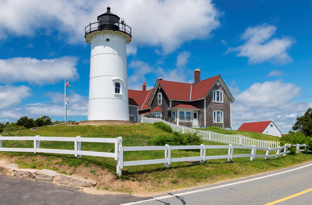 Nobska Lighthouse, Cape Cod, Massachusetts jigsaw puzzle in Great Sightings puzzles on TheJigsawPuzzles.com