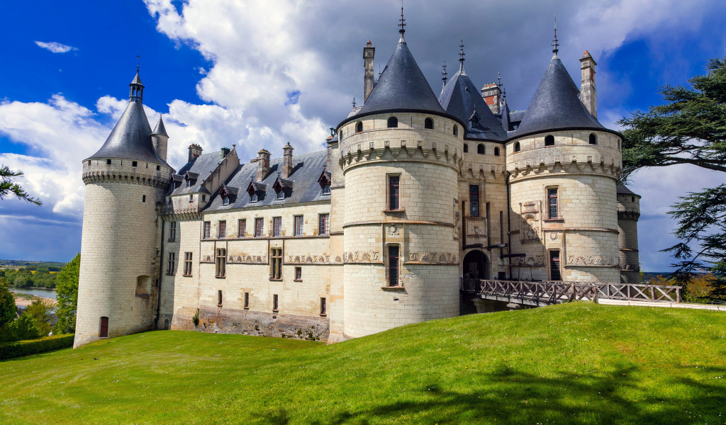 Chaumont-sur-Loire Castle, Loire Valley jigsaw puzzle in Castles puzzles on TheJigsawPuzzles.com