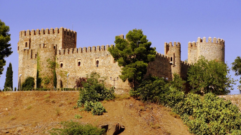 Castillo de San Servando, Toledo, Spain jigsaw puzzle in Castles puzzles on TheJigsawPuzzles.com