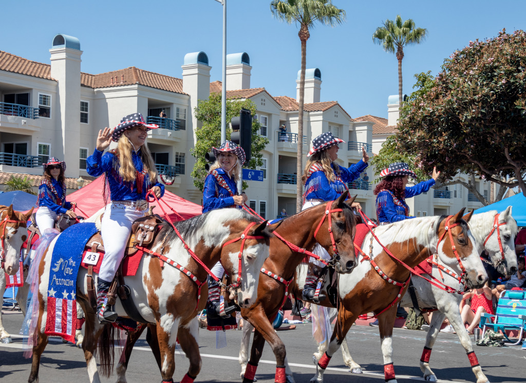 4th of July Parade, Huntington Beach CA jigsaw puzzle in People puzzles on TheJigsawPuzzles.com