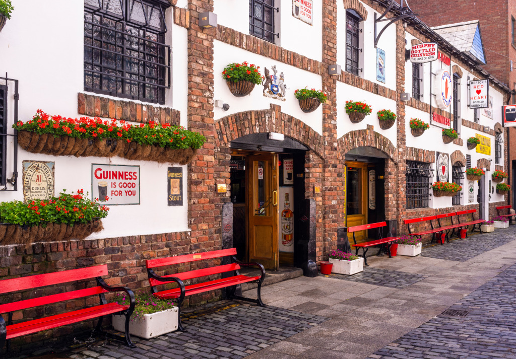 The Duke of York Bar, Belfast, Northern Ireland jigsaw puzzle in Street View puzzles on TheJigsawPuzzles.com