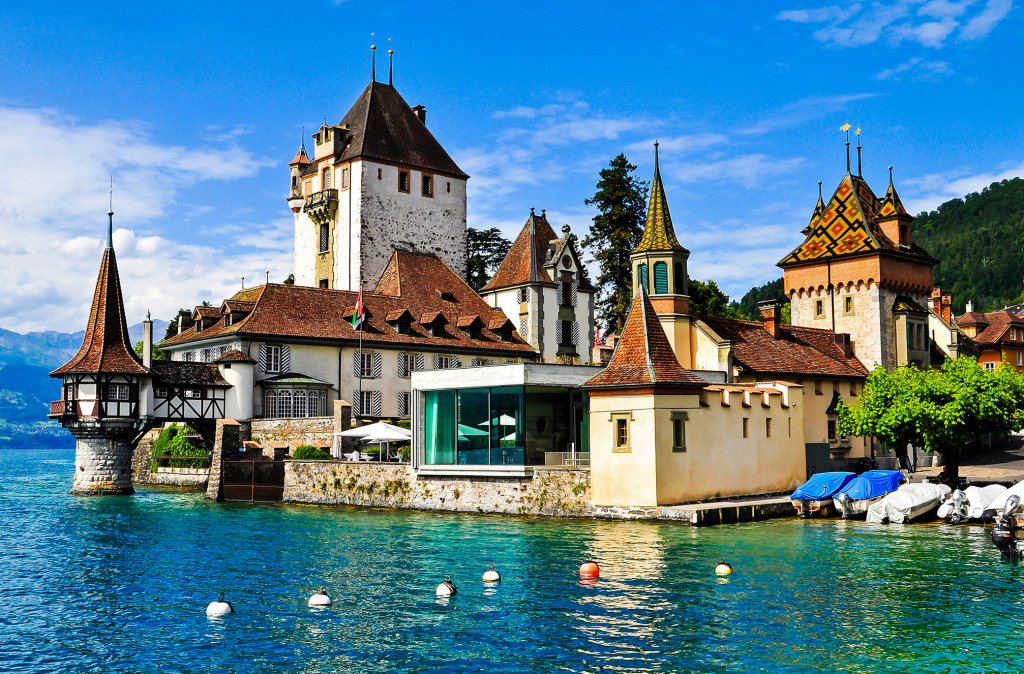 Castle Oberhofen, Switzerland jigsaw puzzle in Castles puzzles on TheJigsawPuzzles.com