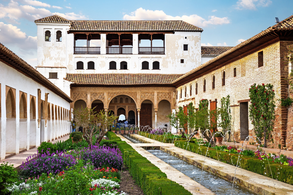 Generalife Palace in Granada, Spain jigsaw puzzle in Castles puzzles on TheJigsawPuzzles.com