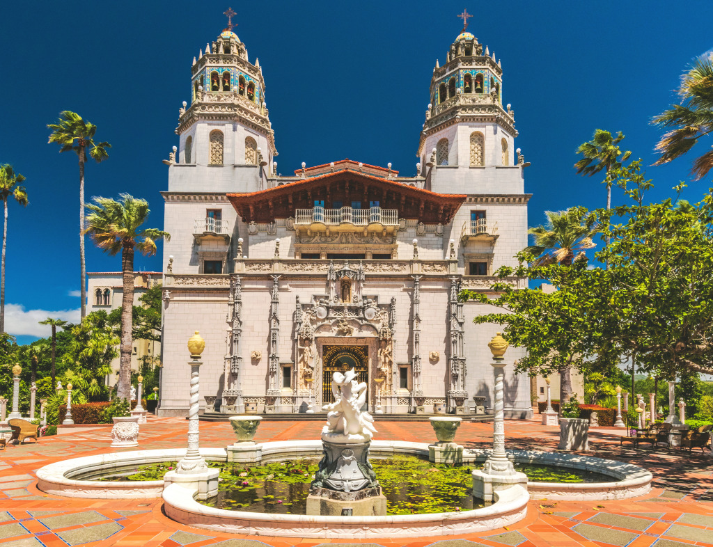 Hearst Castle, San Simeon, California jigsaw puzzle in Castles puzzles on TheJigsawPuzzles.com