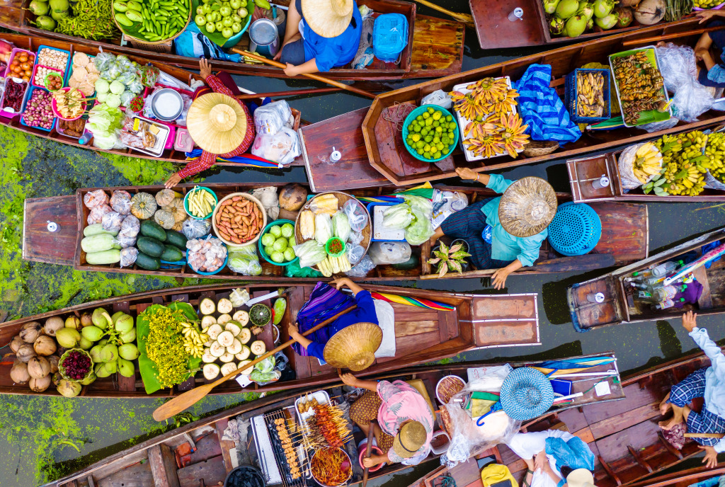 Damnoen Saduak Floating Market, Thailand jigsaw puzzle in Fruits & Veggies puzzles on TheJigsawPuzzles.com