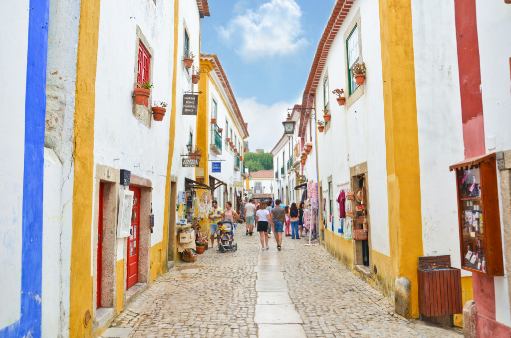 Cobbled Street in Óbidos, Portugal jigsaw puzzle in Street View puzzles on TheJigsawPuzzles.com