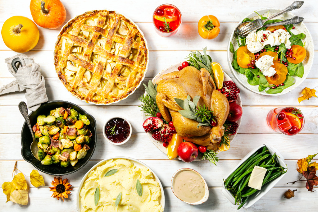 Traditional Thanksgiving Turkey Dinner jigsaw puzzle in Food & Bakery puzzles on TheJigsawPuzzles.com