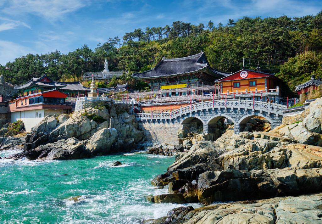 Haedong Yonggungsa Temple, South Korea jigsaw puzzle in Bridges puzzles on TheJigsawPuzzles.com