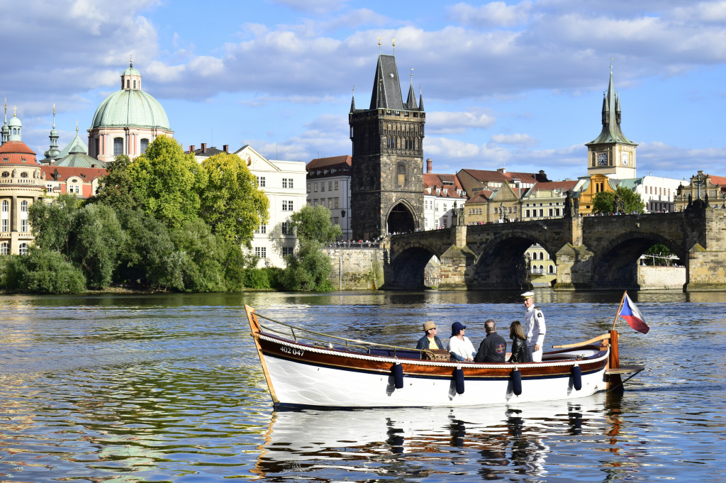 Vltava River in Prague, Czech Republic jigsaw puzzle in Bridges puzzles on TheJigsawPuzzles.com