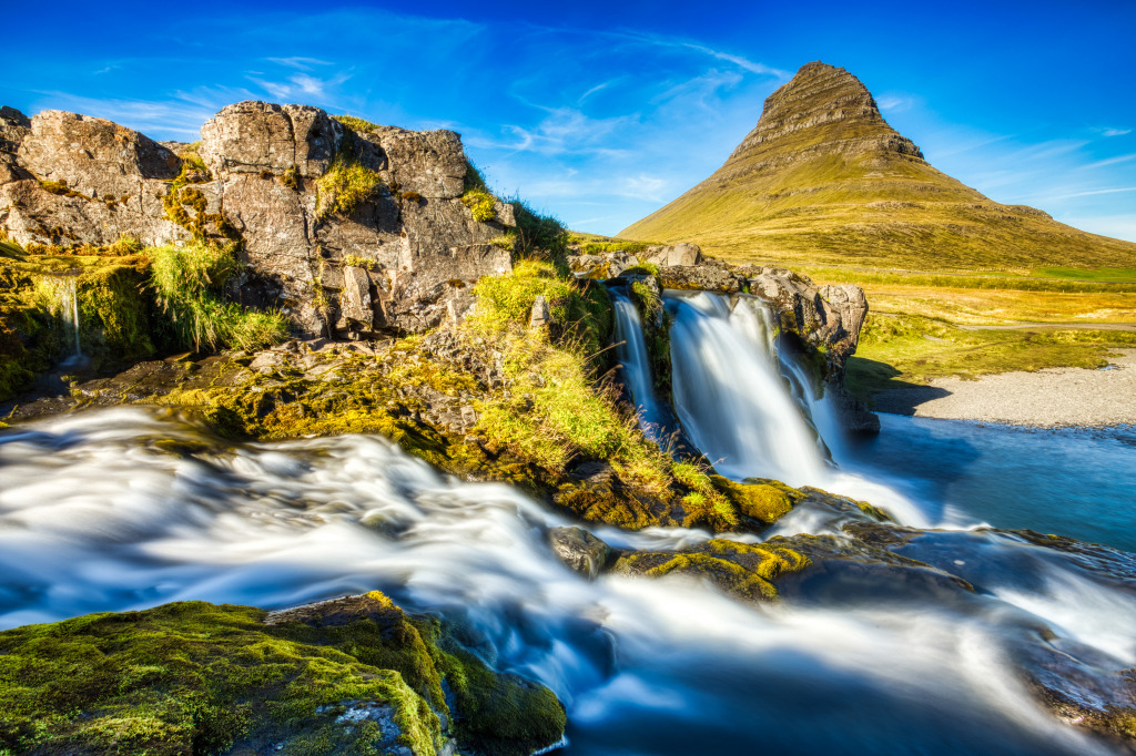 Kirkjufell Mountain, Iceland jigsaw puzzle in Waterfalls puzzles on TheJigsawPuzzles.com