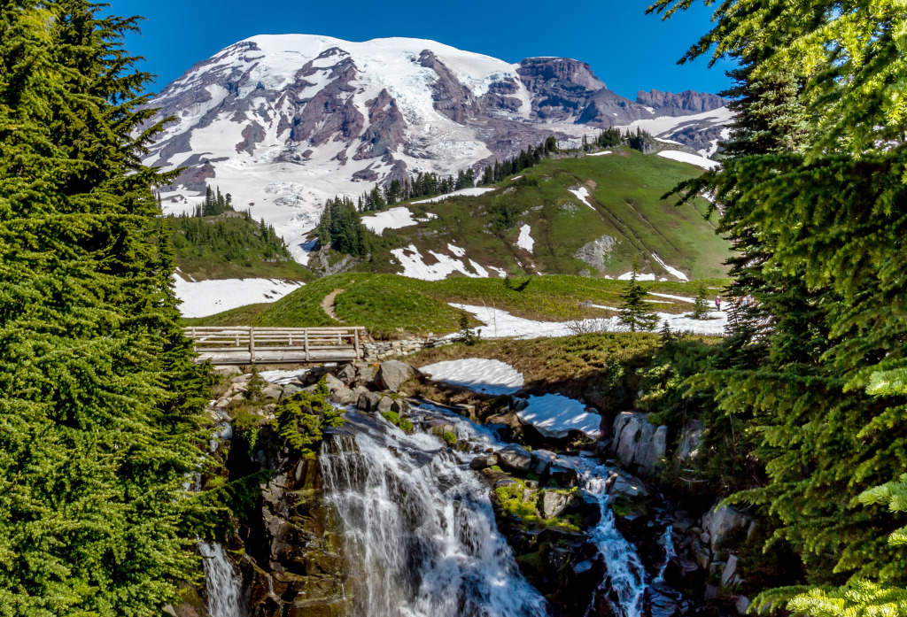 Myrtle Falls, Mount Rainier, Washington jigsaw puzzle in Waterfalls puzzles on TheJigsawPuzzles.com