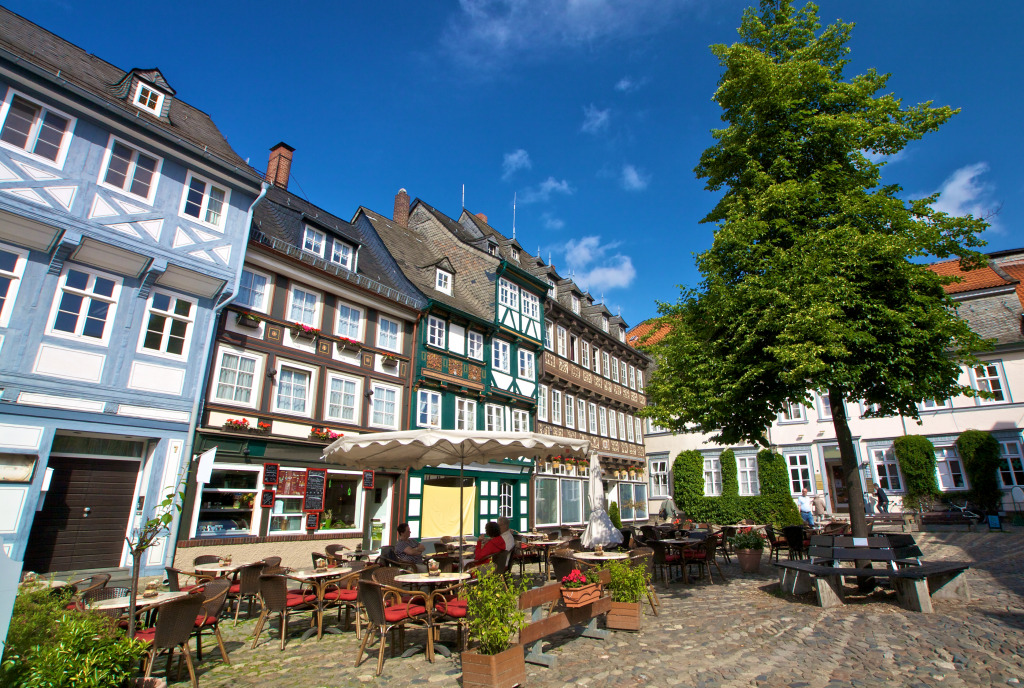 Goslar Old Town, Germany jigsaw puzzle in Street View puzzles on TheJigsawPuzzles.com