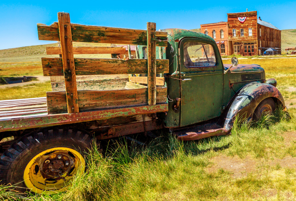 Rusty Old Truck, Bodie State Historic Park jigsaw puzzle in Cars & Bikes puzzles on TheJigsawPuzzles.com