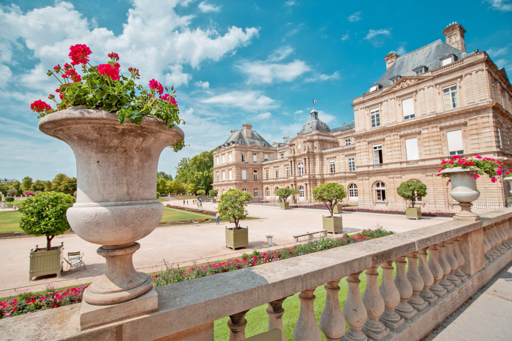 Luxembourg Palace and Gardens, Paris jigsaw puzzle in Castles puzzles on TheJigsawPuzzles.com