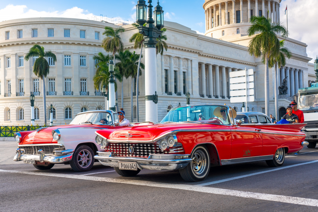 Capitol Street In Old Havana, Cuba jigsaw puzzle in Cars & Bikes puzzles on TheJigsawPuzzles.com