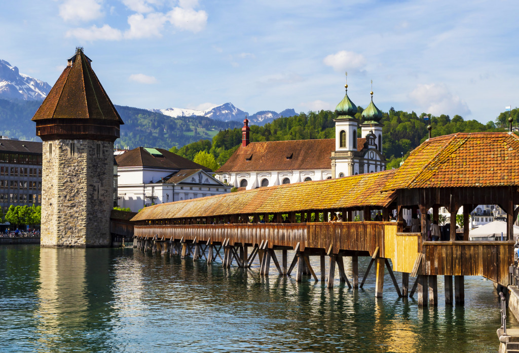 Chapel Bridge in Lucerne, Switzerland jigsaw puzzle in Bridges puzzles on TheJigsawPuzzles.com