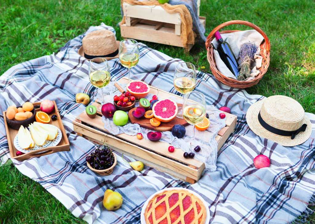 Summer Picnic jigsaw puzzle in Food & Bakery puzzles on TheJigsawPuzzles.com