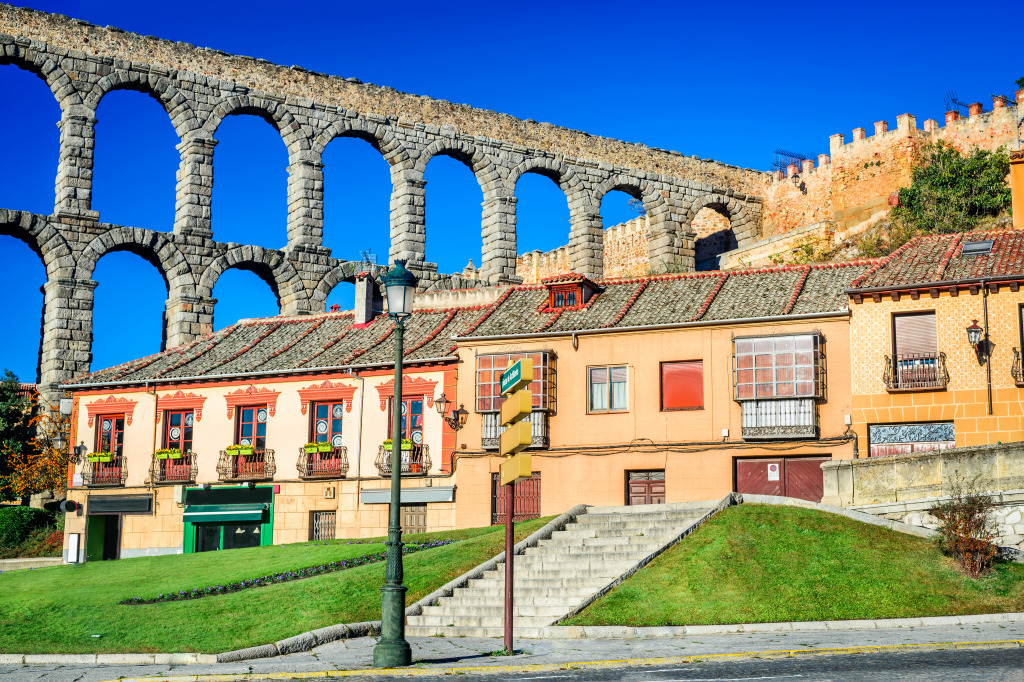 Ancient Roman Aqueduct, Segovia, Spain jigsaw puzzle in Bridges puzzles on TheJigsawPuzzles.com