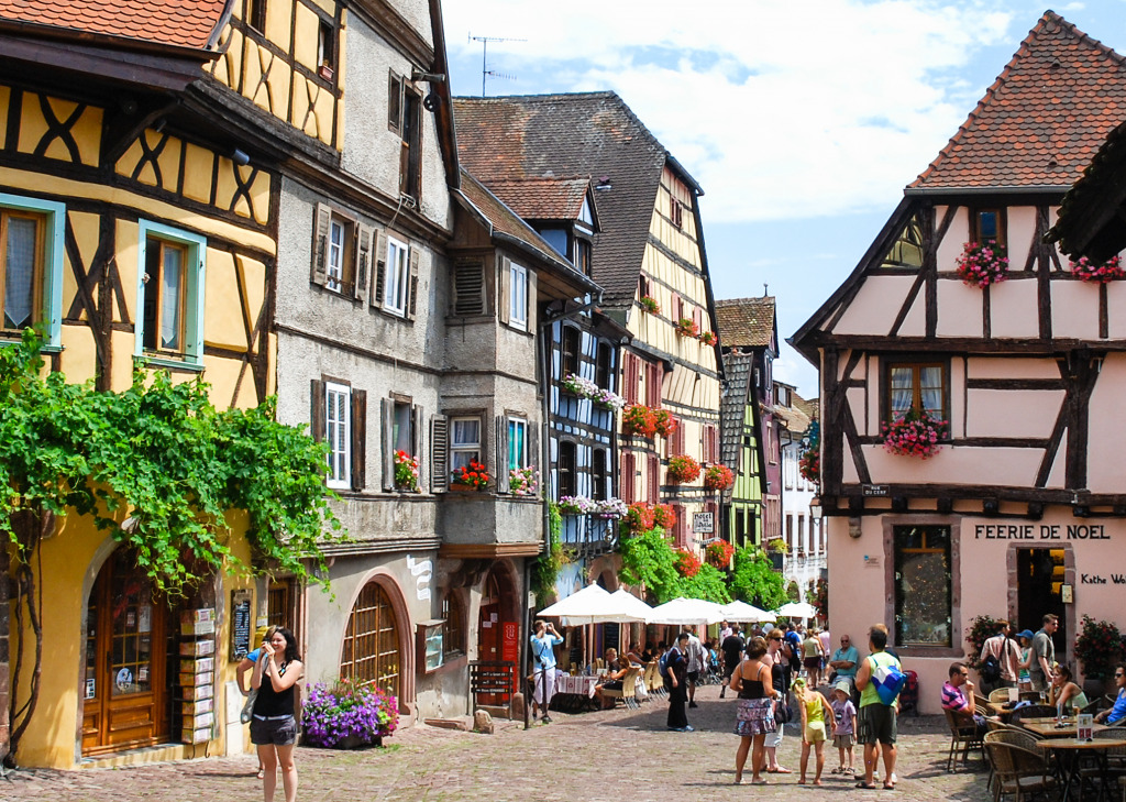 Riquewihr, France jigsaw puzzle in Street View puzzles on TheJigsawPuzzles.com