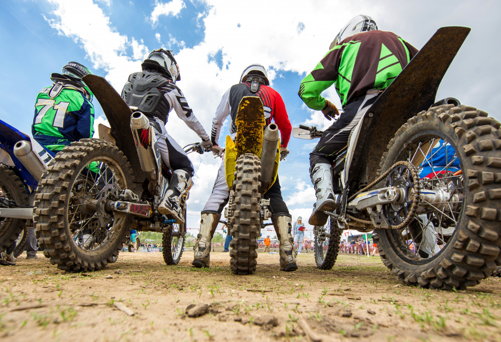 Motocross Race jigsaw puzzle in People puzzles on TheJigsawPuzzles.com