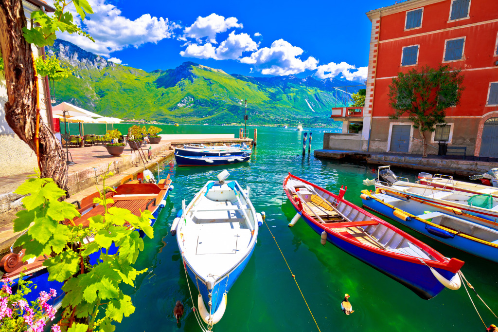 Limone Sul Garda, Garda Lake, Italy jigsaw puzzle in Great Sightings puzzles on TheJigsawPuzzles.com