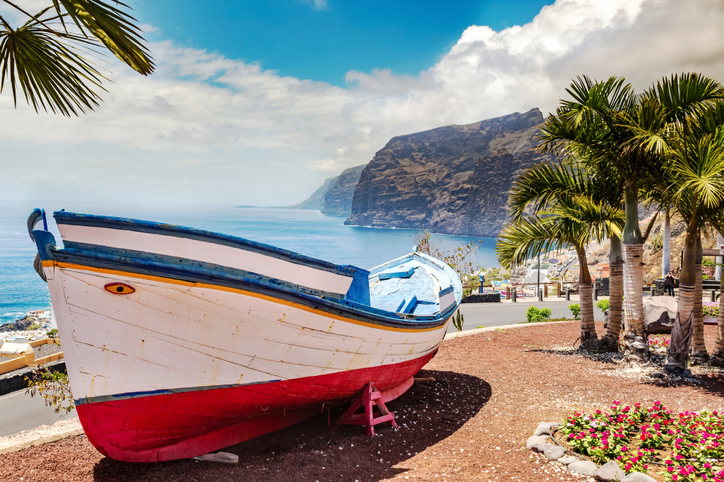 Los Gigantes Resort Town, Tenerife jigsaw puzzle in Great Sightings puzzles on TheJigsawPuzzles.com