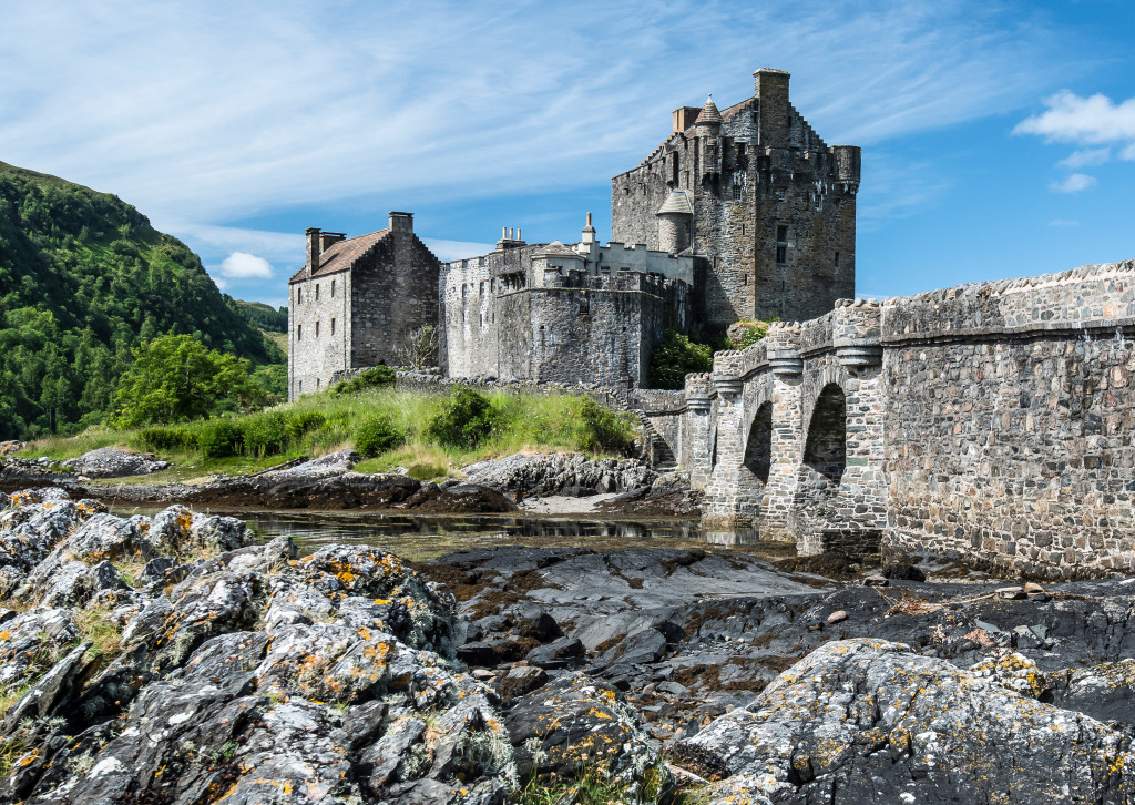 Eilean Donan Castle, Scotland jigsaw puzzle in Castles puzzles on TheJigsawPuzzles.com