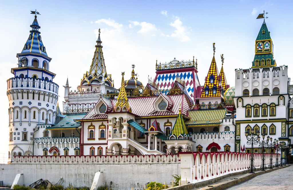 Izmailovo Kremlin in Moscow jigsaw puzzle in Castles puzzles on TheJigsawPuzzles.com