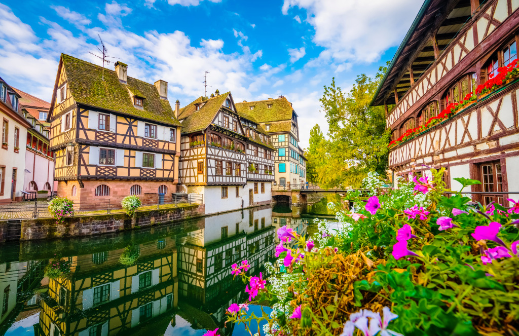 Strasbourg, Alsace, France jigsaw puzzle in Street View puzzles on TheJigsawPuzzles.com