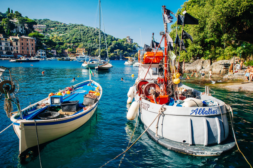 Marina di Portofino, Italy jigsaw puzzle in Great Sightings puzzles on TheJigsawPuzzles.com