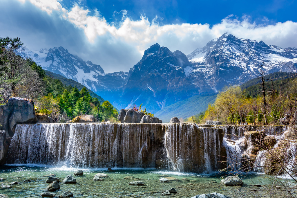 Blue Moon Valley, Lijiang, China jigsaw puzzle in Waterfalls puzzles on TheJigsawPuzzles.com