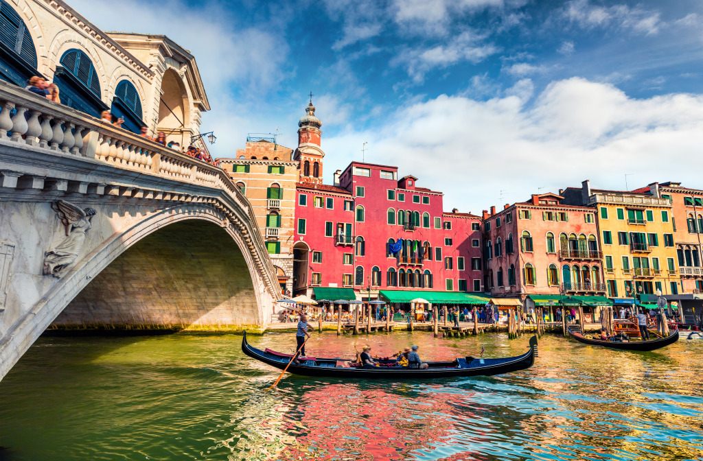 Grand Canal And Rialto Bridge, Venice jigsaw puzzle in Bridges puzzles on TheJigsawPuzzles.com