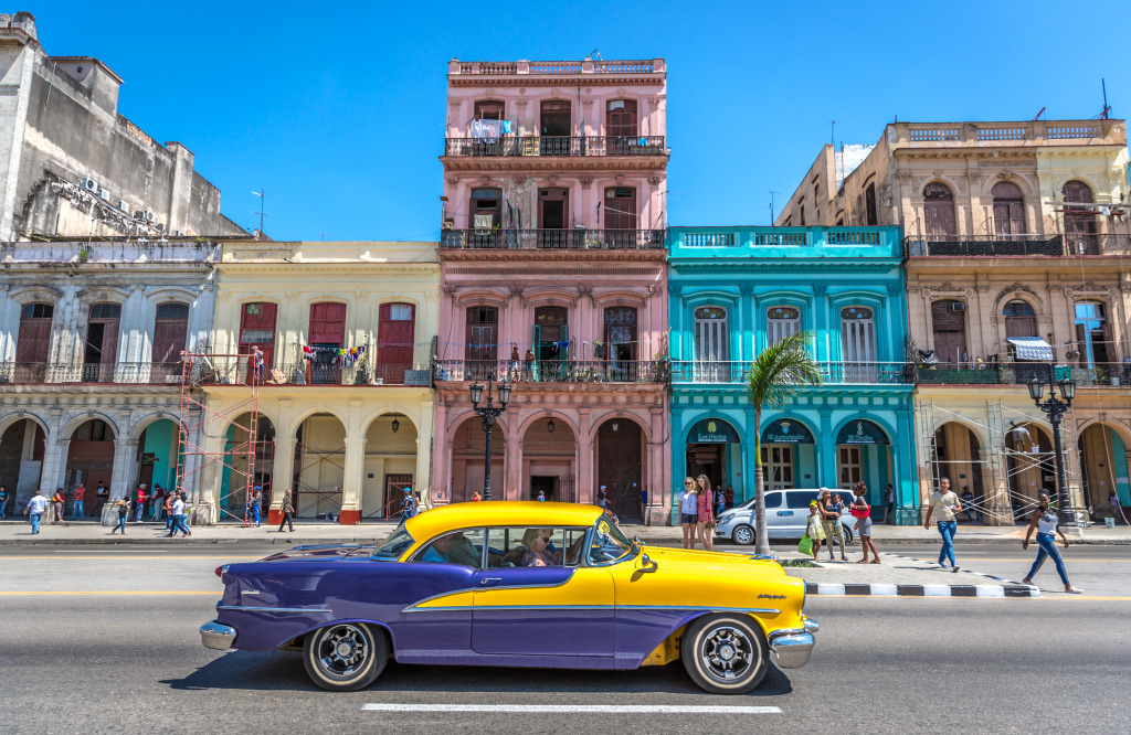 Old Cars in Havana, Cuba jigsaw puzzle in Cars & Bikes puzzles on TheJigsawPuzzles.com