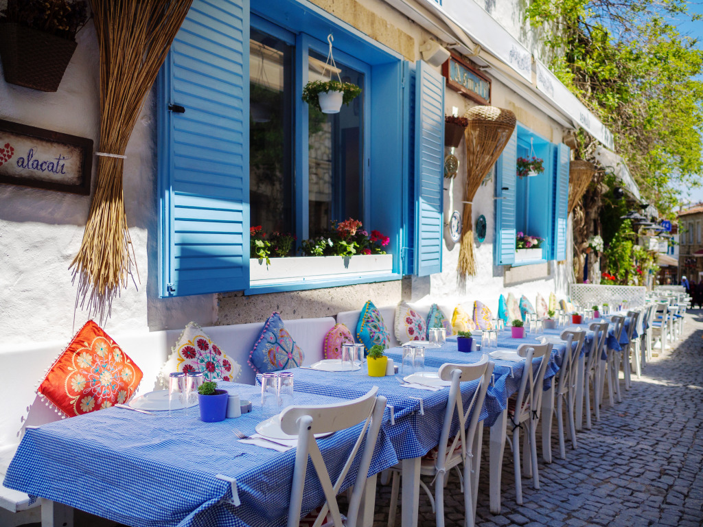 Street Restaurant in Alacati, Turkey jigsaw puzzle in Food & Bakery puzzles on TheJigsawPuzzles.com