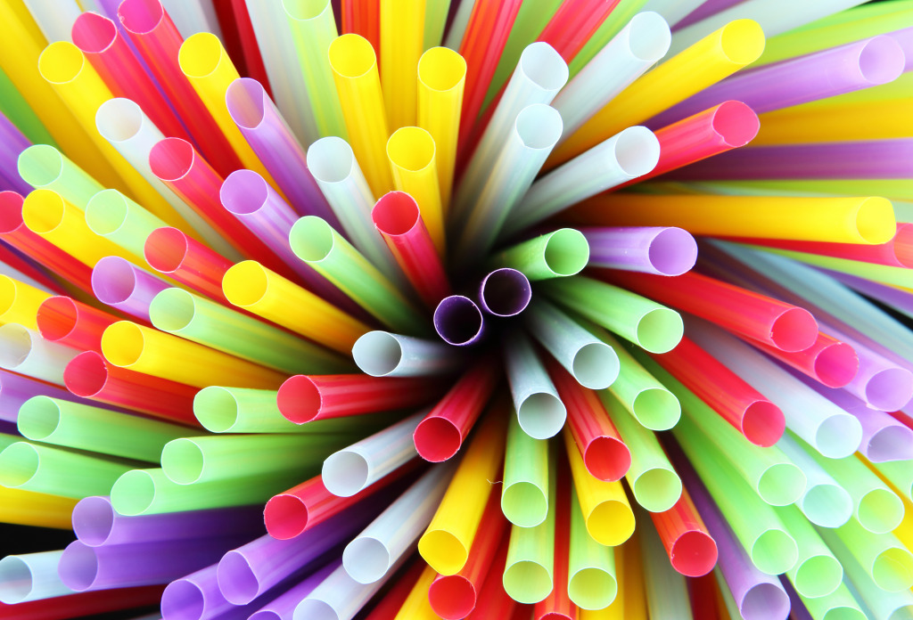 Colorful Plastic Straws jigsaw puzzle in Macro puzzles on TheJigsawPuzzles.com