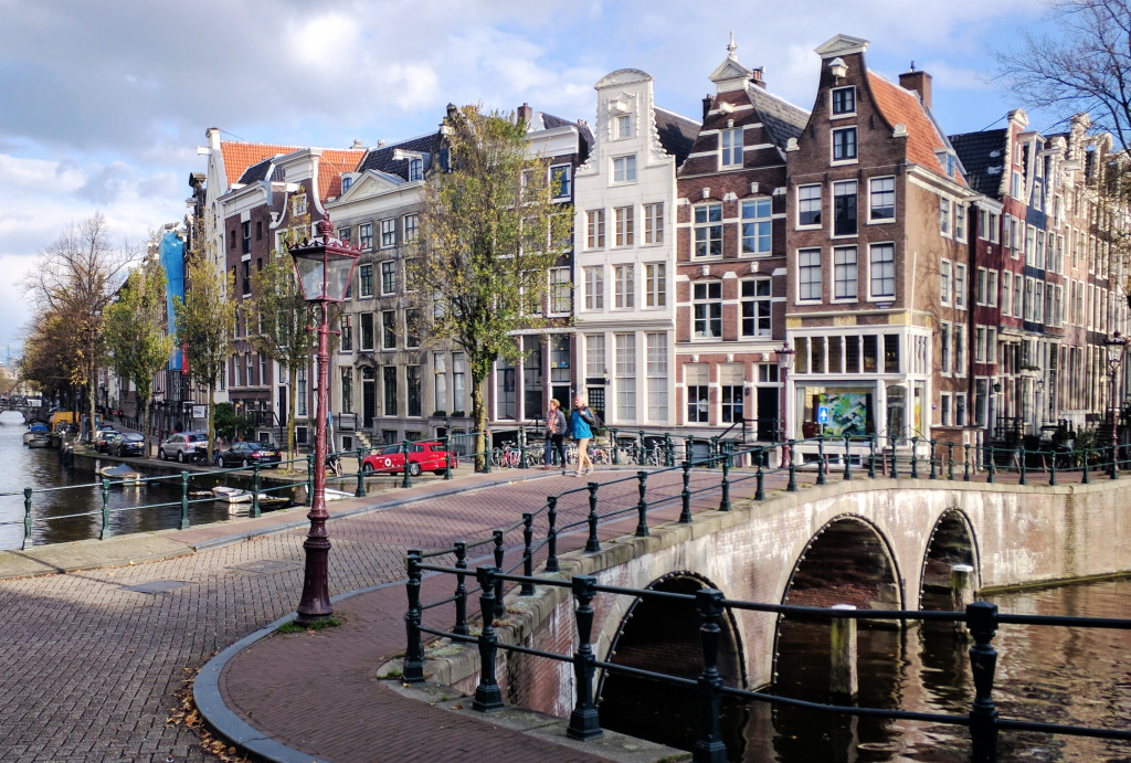 Canals of Amsterdam jigsaw puzzle in Bridges puzzles on TheJigsawPuzzles.com